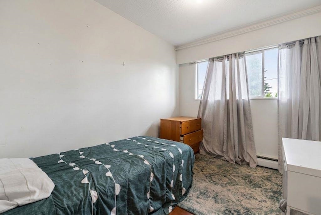 14042 110 Avenue, Surrey, BC, V3R 1Z2 - 13
