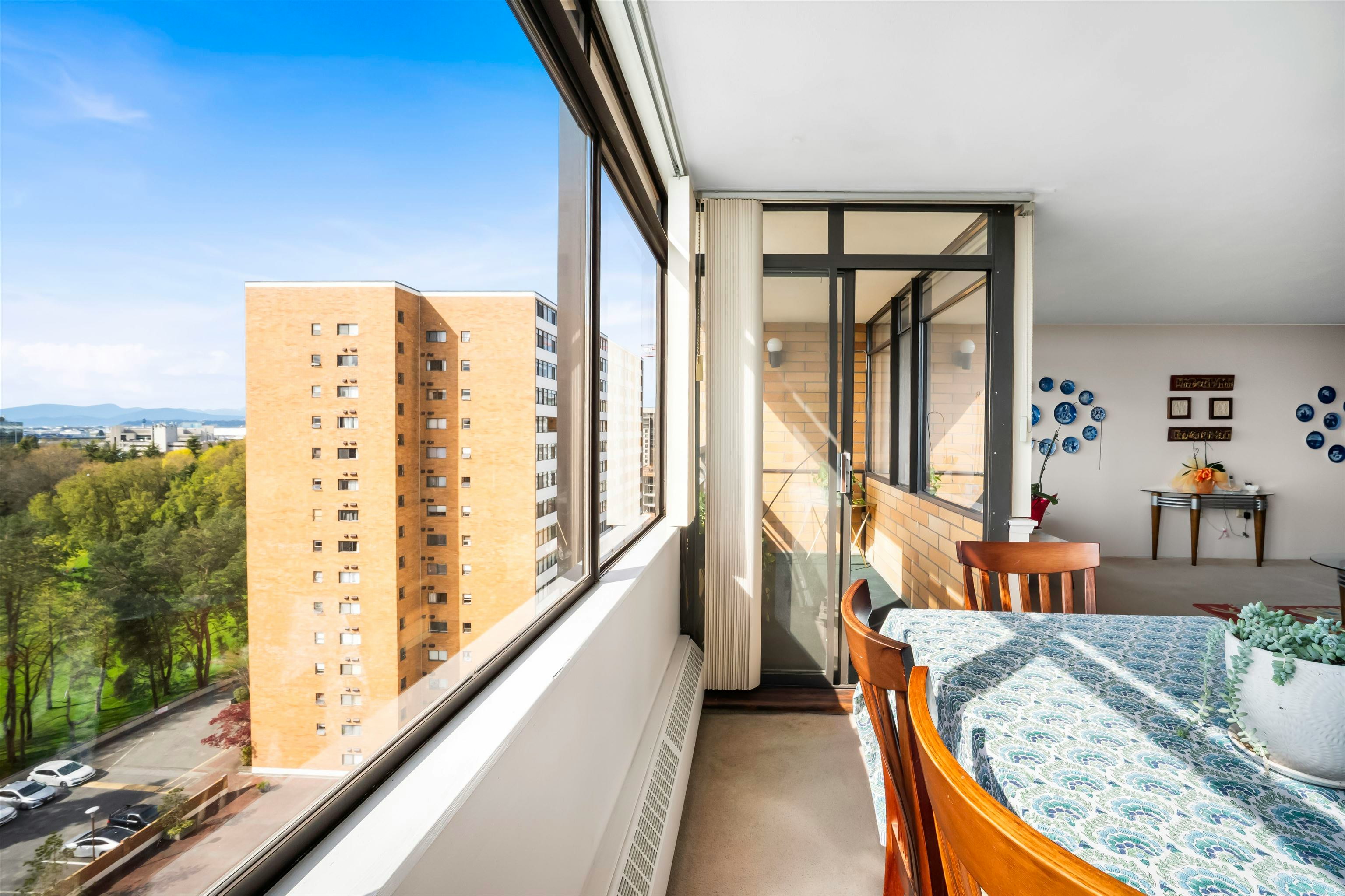 1310-6631 Minoru Boulevard, Richmond, BC, V6Y 1Z1 - 8