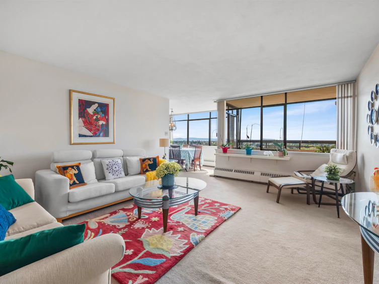 1310-6631 Minoru Boulevard, Richmond, BC, V6Y 1Z1