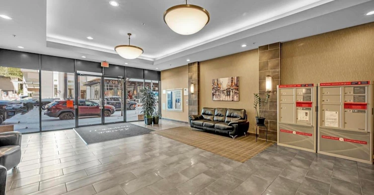 3303-892 Carnarvon Street, New Westminster, BC, V3M 0C5 - 3