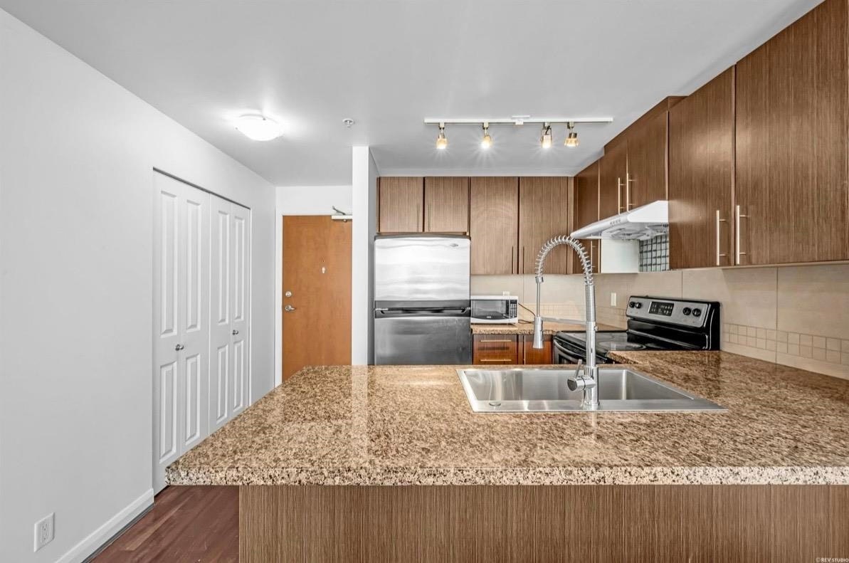 3303-892 Carnarvon Street, New Westminster, BC, V3M 0C5 - 4
