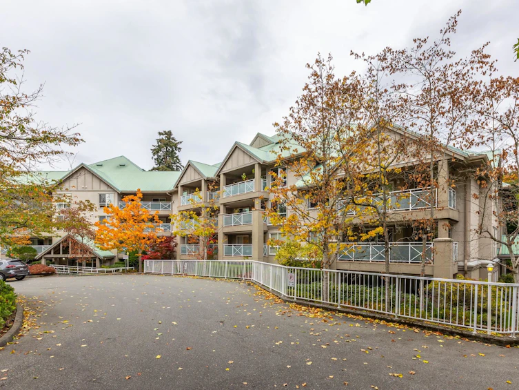 210-15150 29a Avenue, Surrey, BC, V4P 3B1 - 2