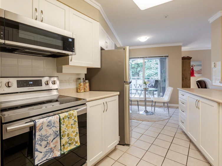 210-15150 29a Avenue, Surrey, BC, V4P 3B1 - 21
