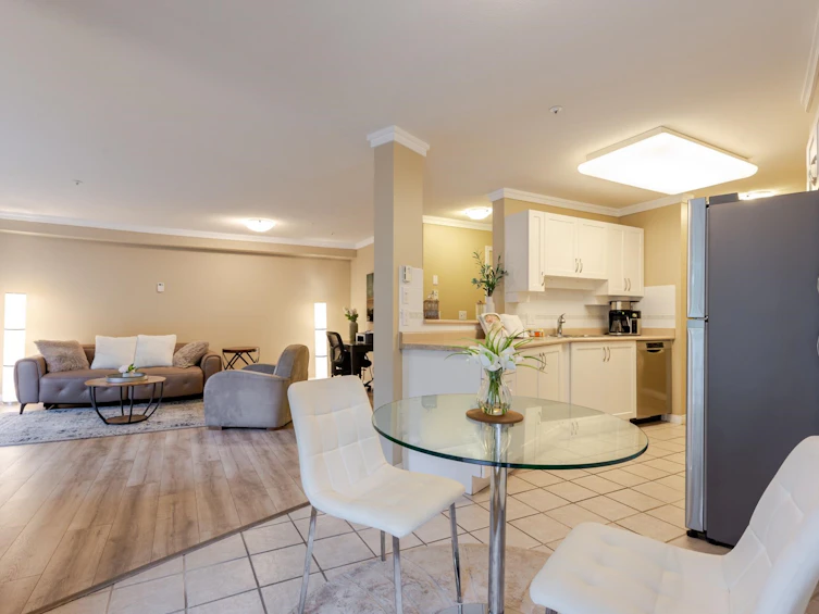210-15150 29a Avenue, Surrey, BC, V4P 3B1 - 16