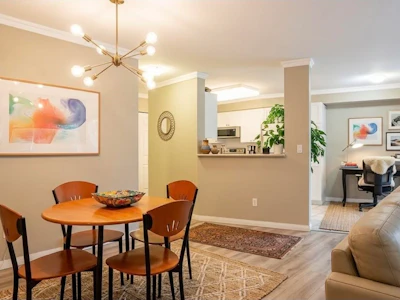 210-15150 29a Avenue - 4