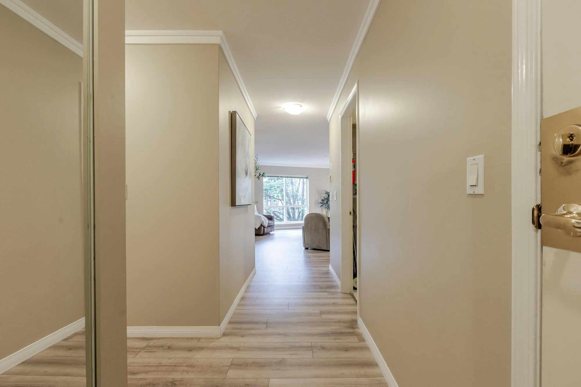 210-15150 29a Avenue, Surrey, BC, V4P 3B1 - 5
