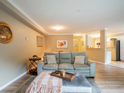 210-15150 29 A Avenue - 4