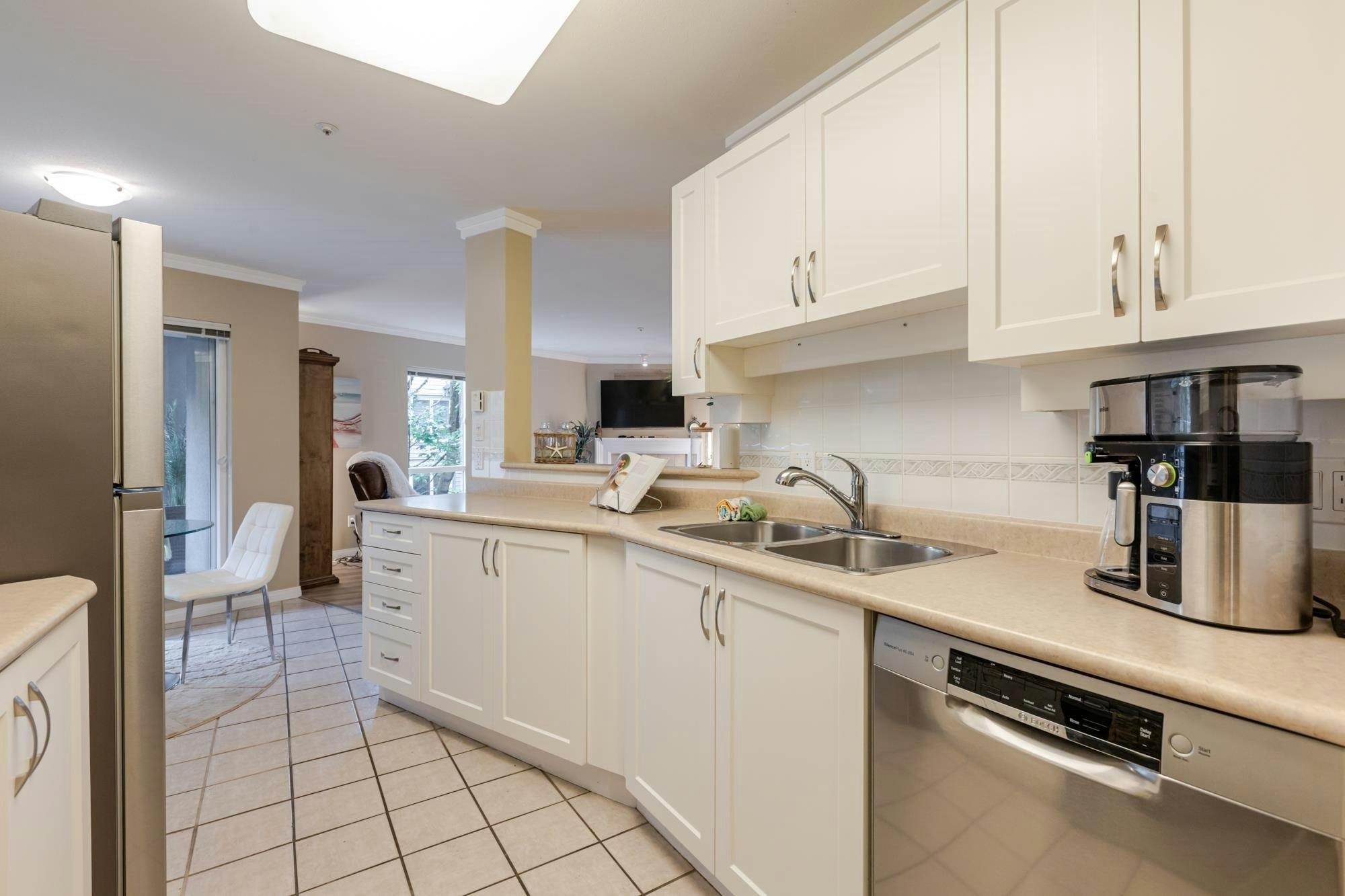 210-15150 29a Avenue, Surrey, BC, V4P 3B1 - 22