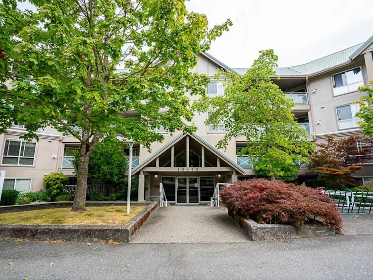 210-15150 29a Avenue, Surrey, BC, V4P 3B1 - 29