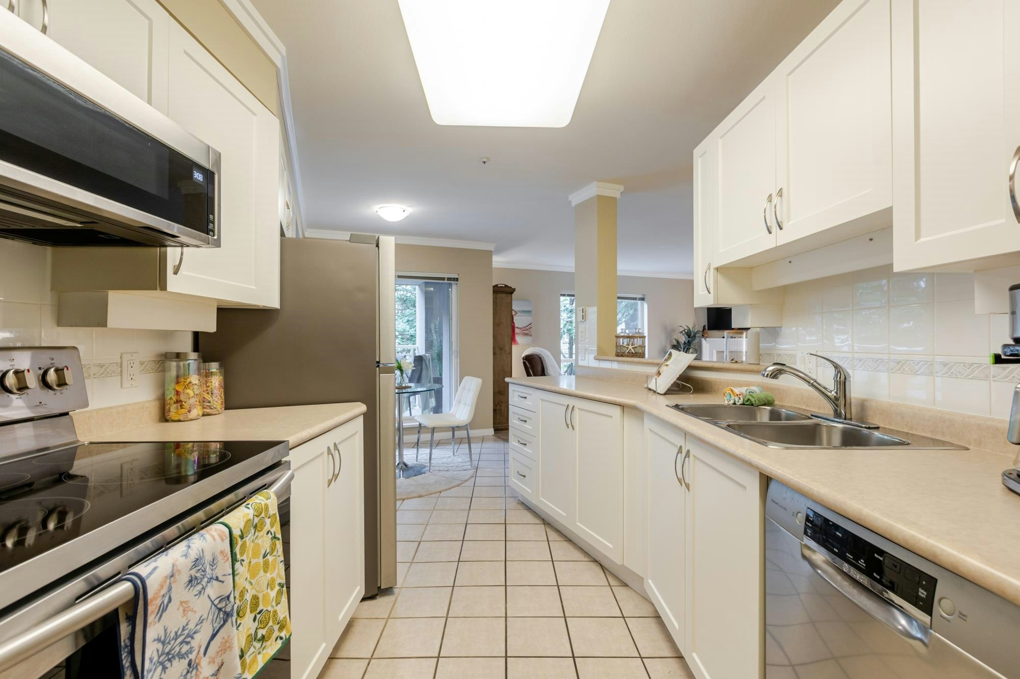 210-15150 29a Avenue, Surrey, BC, V4P 3B1 - 20