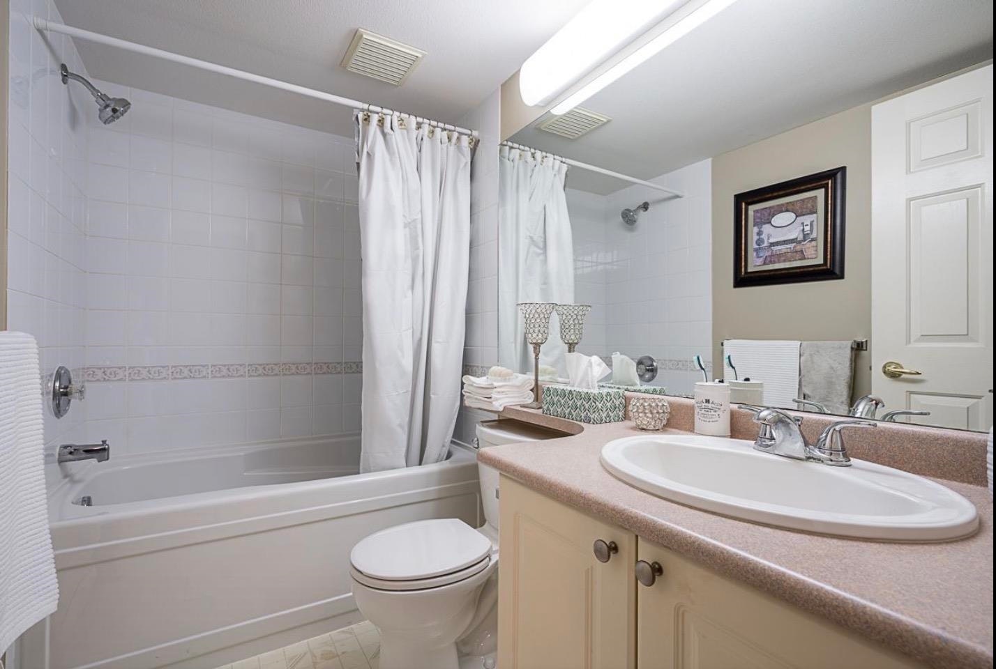 210-15150 29a Avenue, Surrey, BC, V4P 3B1 - 12