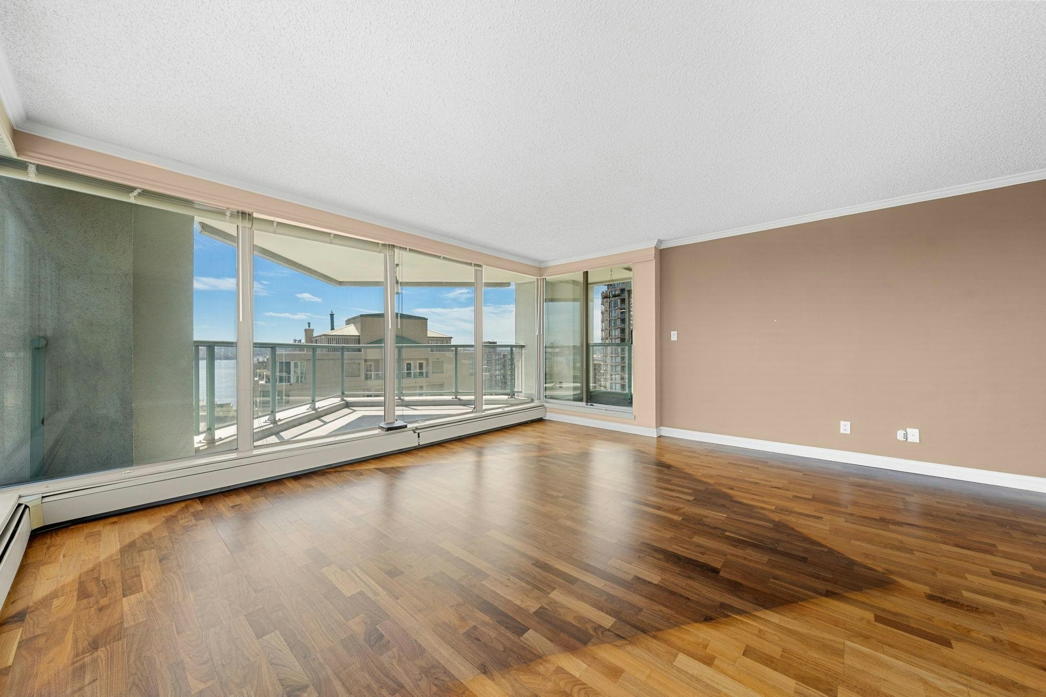 1201-120 W 2nd Street, North Vancouver, BC, V7M 1C3 - 8