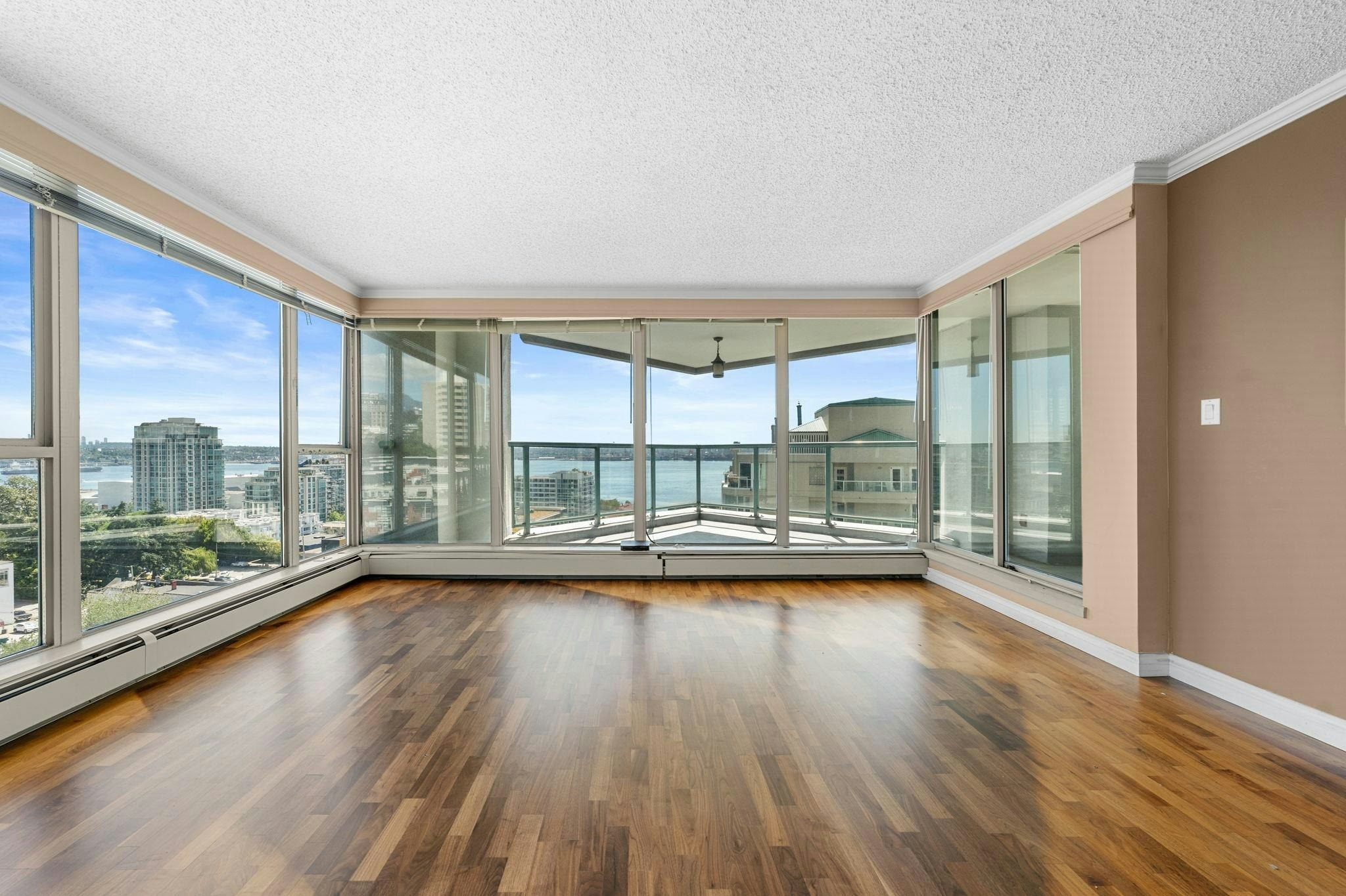 1201-120 W 2nd Street, North Vancouver, BC, V7M 1C3 - 7