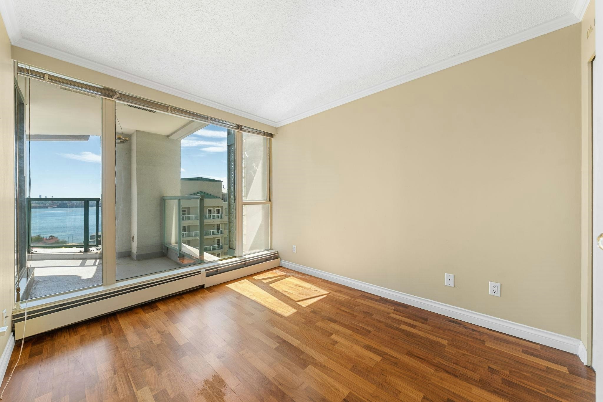 1201-120 W 2nd Street, North Vancouver, BC, V7M 1C3 - 18