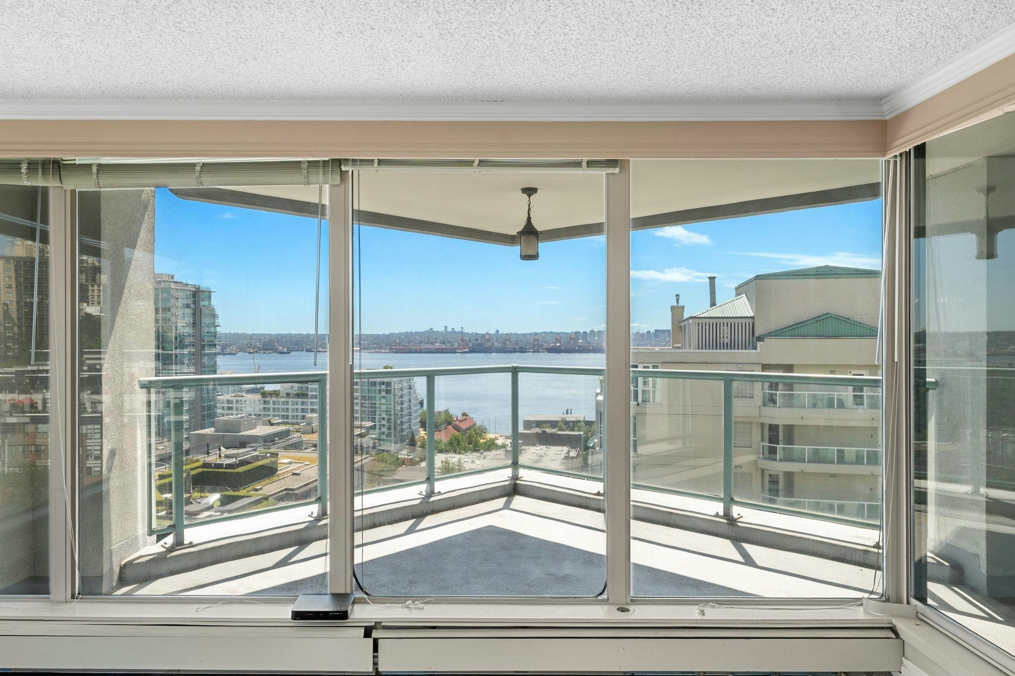 1201-120 W 2nd Street, North Vancouver, BC, V7M 1C3 - 11