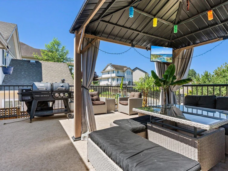 34251 King Road, Abbotsford, BC, V2S 7N2 - 31