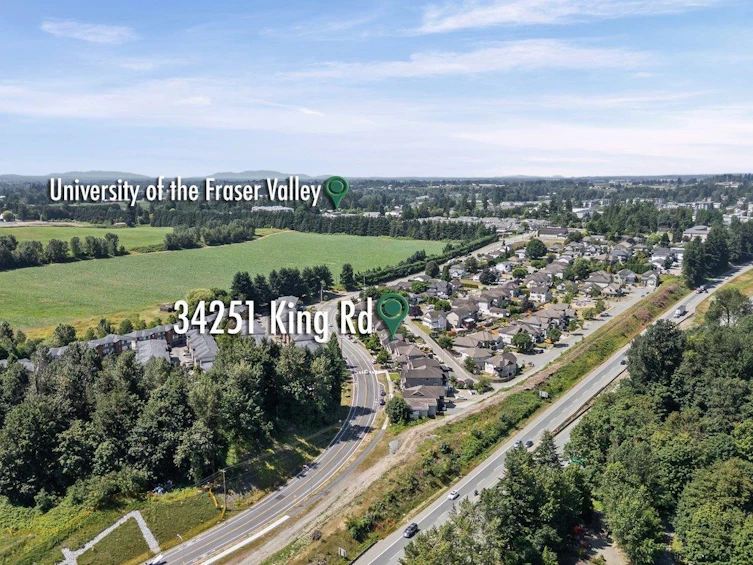34251 King Road, Abbotsford, BC, V2S 7N2 - 38