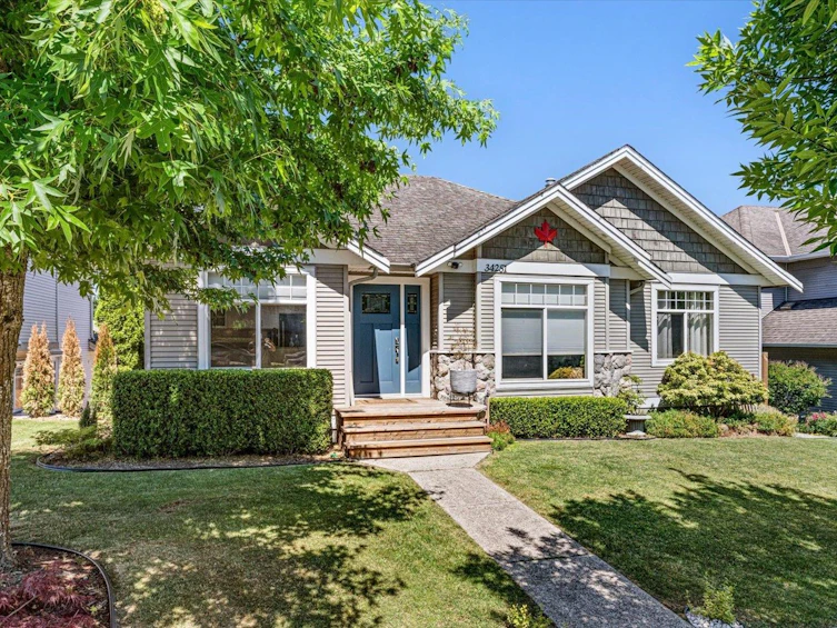 34251 King Road, Abbotsford, BC, V2S 7N2 - 2