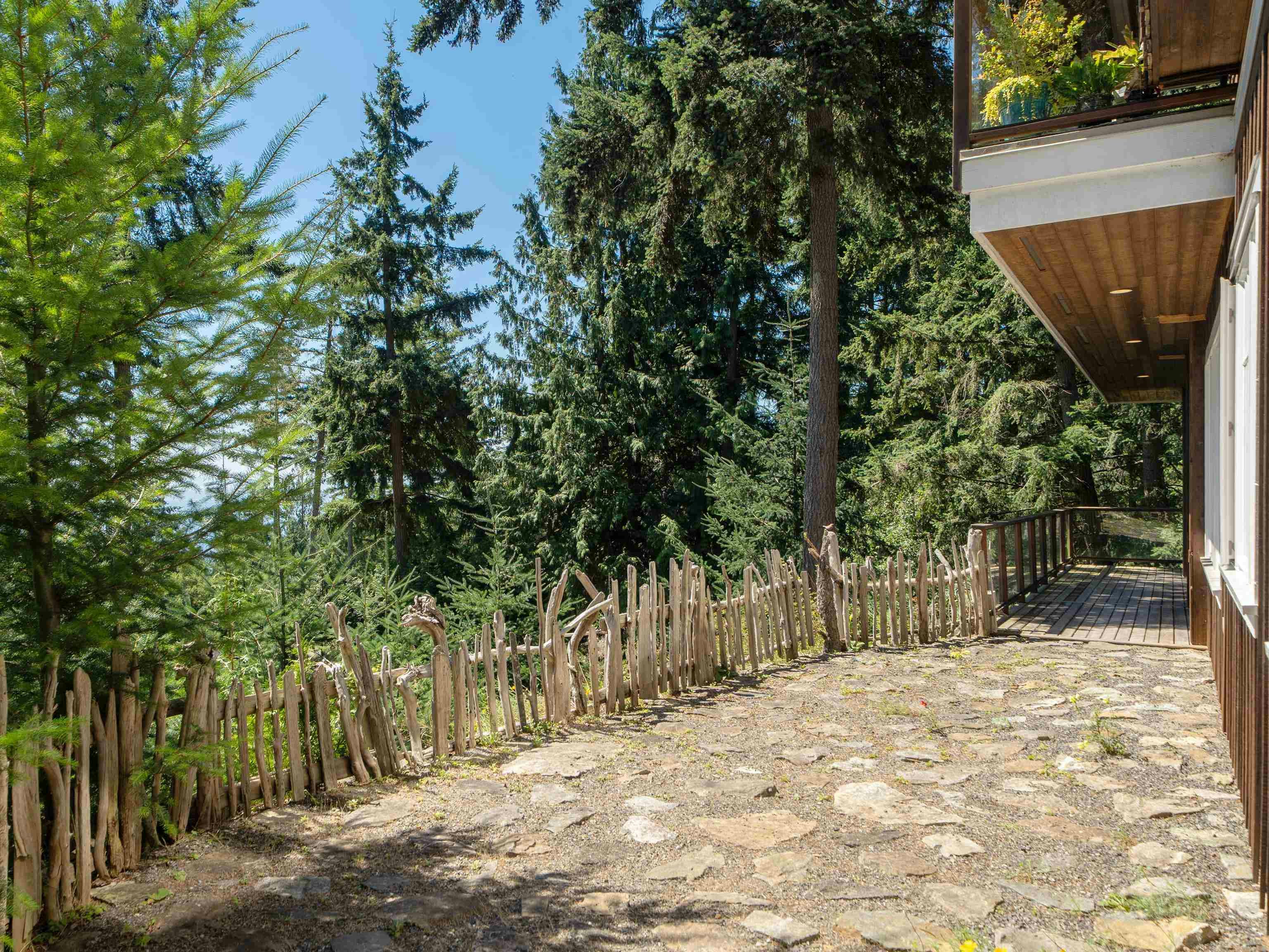1010 Cowan Point Drive, Bowen Island, BC, V0N 1G2 - 32