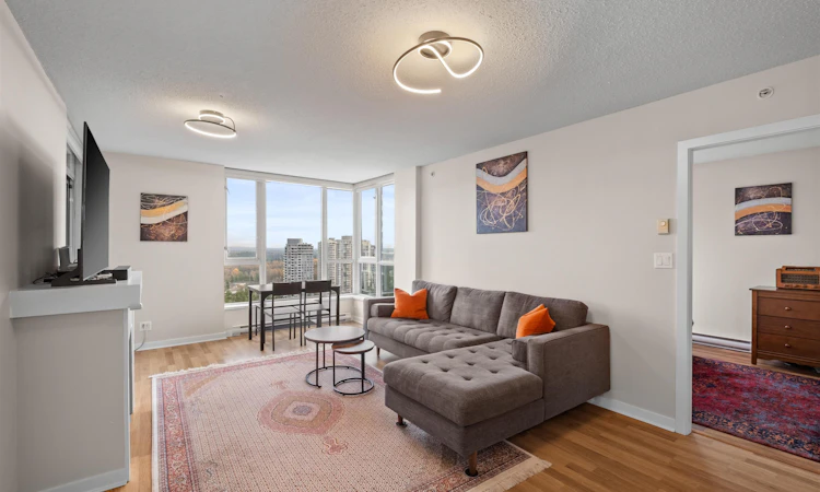 3003-1178 Heffley Crescent