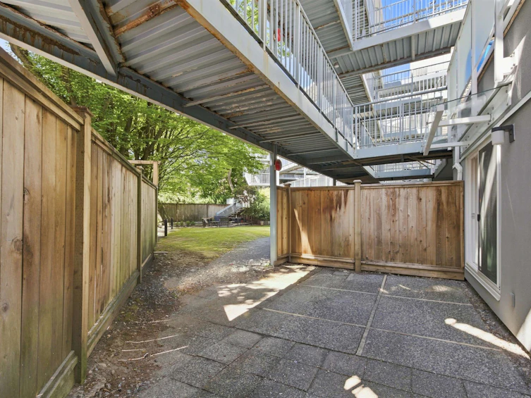 108-2020 W 8th Avenue, Vancouver, BC, V6J 1W5 - 30