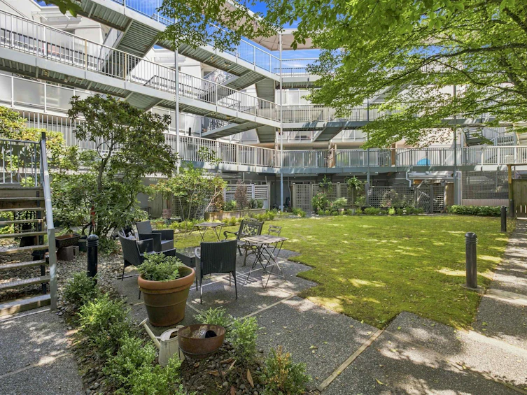 108-2020 W 8th Avenue, Vancouver, BC, V6J 1W5 - 31