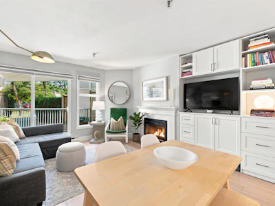 108-2020 W 8th Avenue - 5