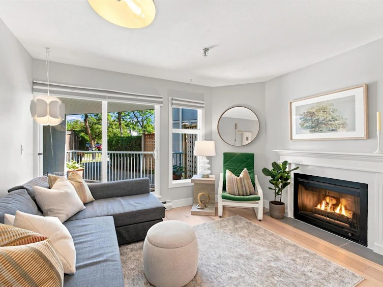 108-2020 W 8th Avenue, Vancouver, BC, V6J 1W5
