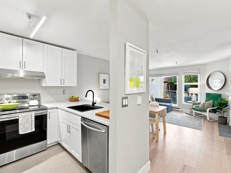 108-2020 W 8th Avenue, Vancouver, BC, V6J 1W5 - 13
