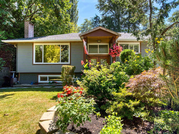 517 Ailsa Avenue, Port Moody, BC, V3H 1A5 - 2