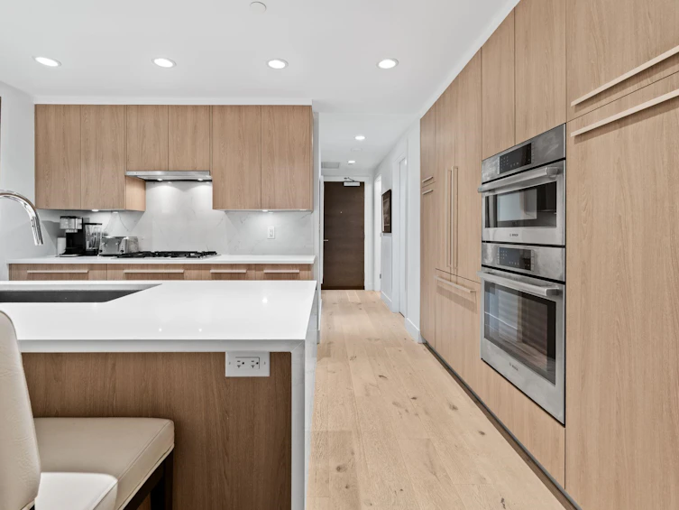 2781 Library Lane, North Vancouver, BC, V7J 0C6 - 14