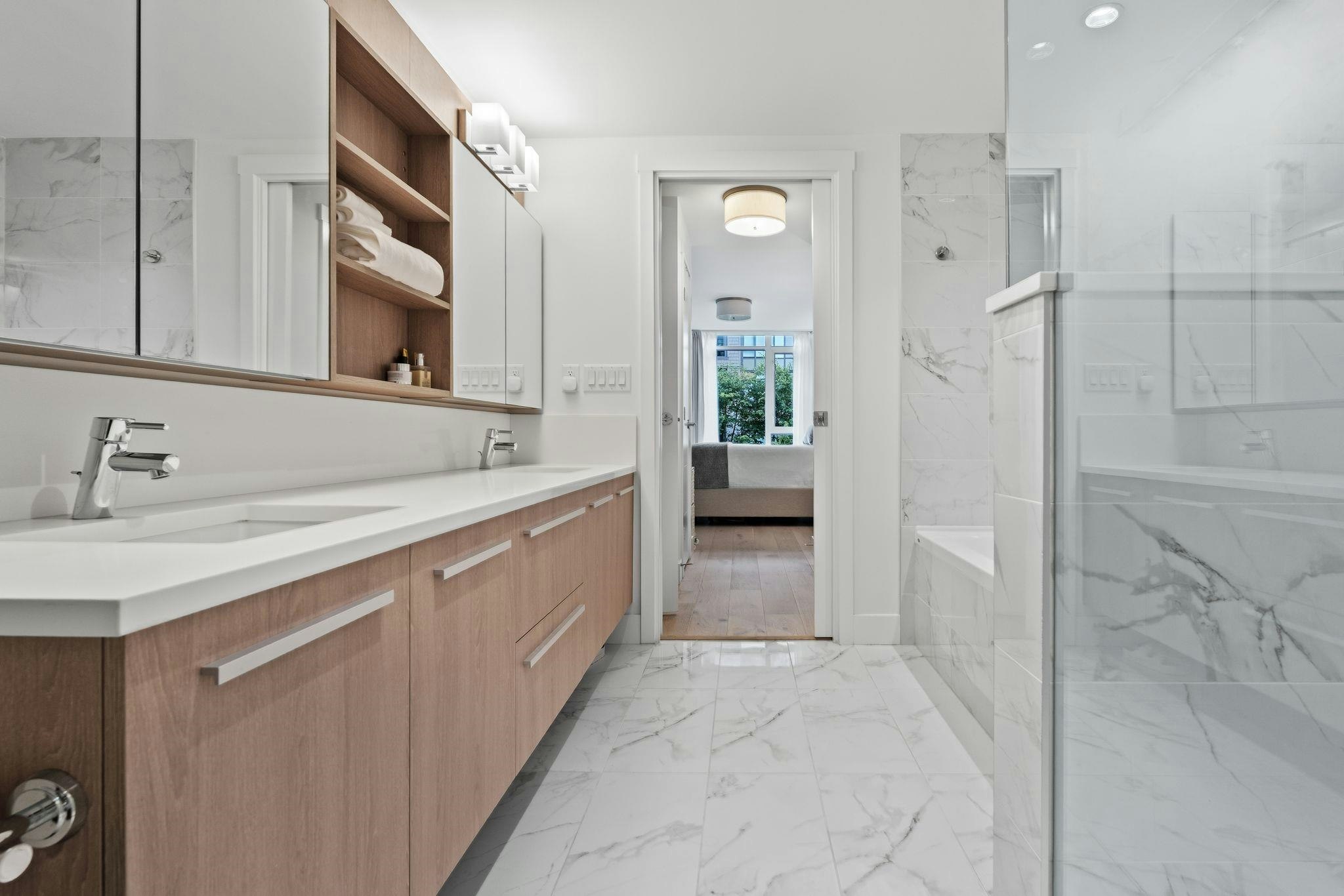 2781 Library Lane, North Vancouver, BC, V7J 0C6 - 22