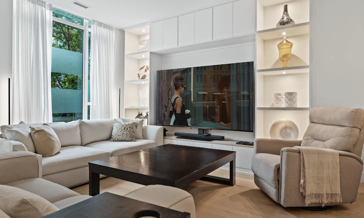2781 Library Lane