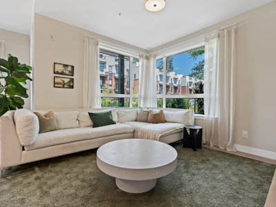 119-2035 Glenaire Drive - 4