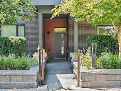 119-2035 Glenaire Drive - 2