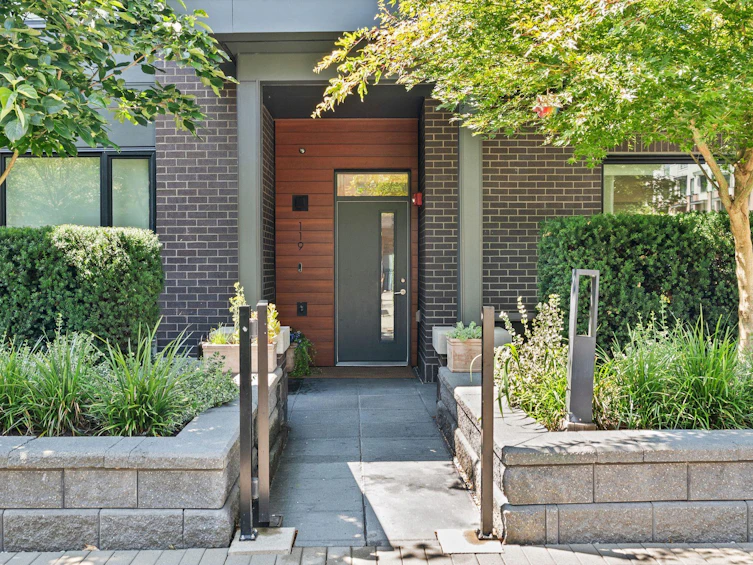 119-2035 Glenaire Drive, North Vancouver, BC, V7P 1Y2 - 2