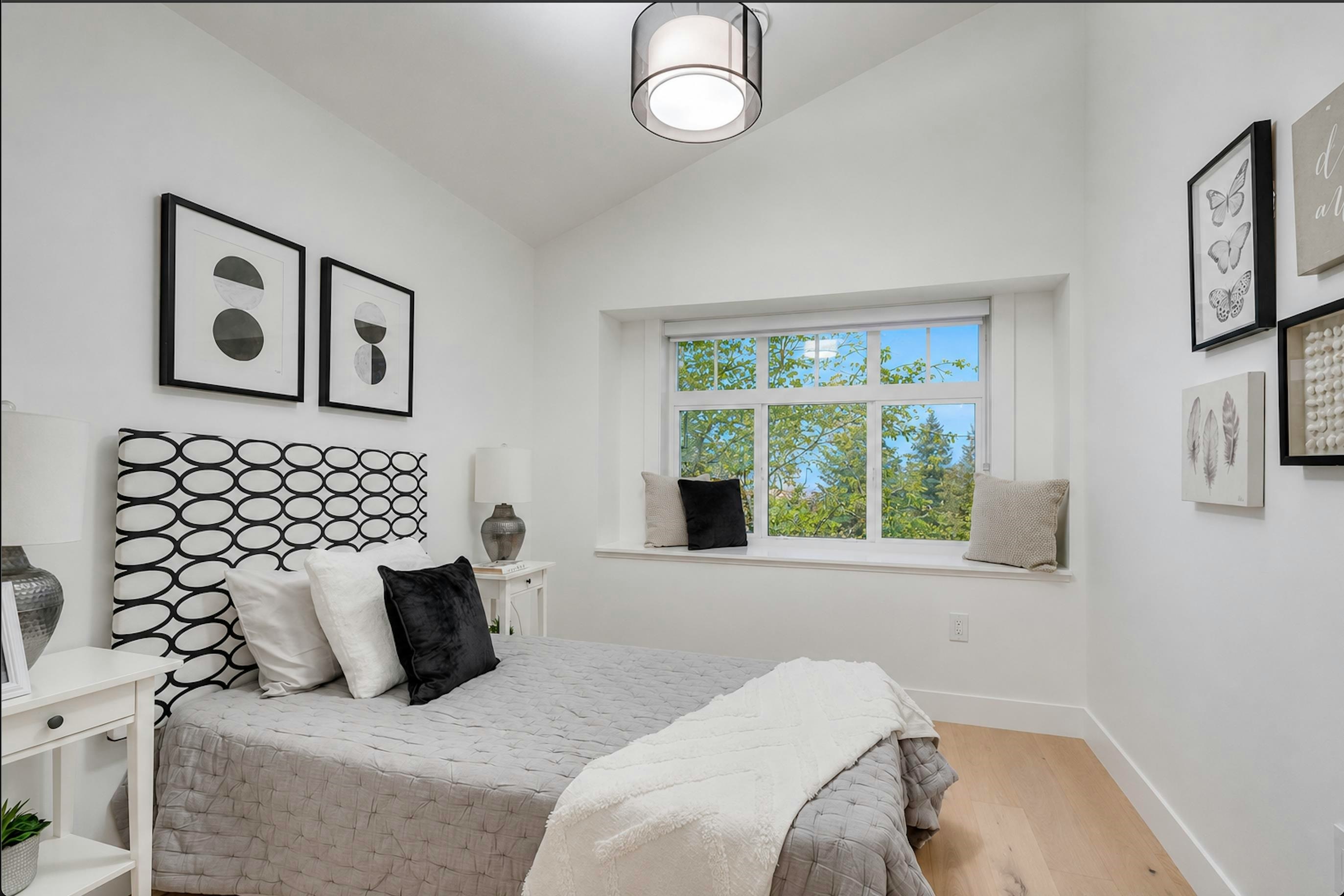 1234 E 19th Avenue, Vancouver, BC, V5V 1L3 - 16
