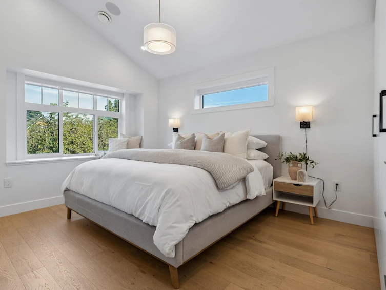 1234 E 19th Avenue, Vancouver, BC, V5V 1L3 - 14