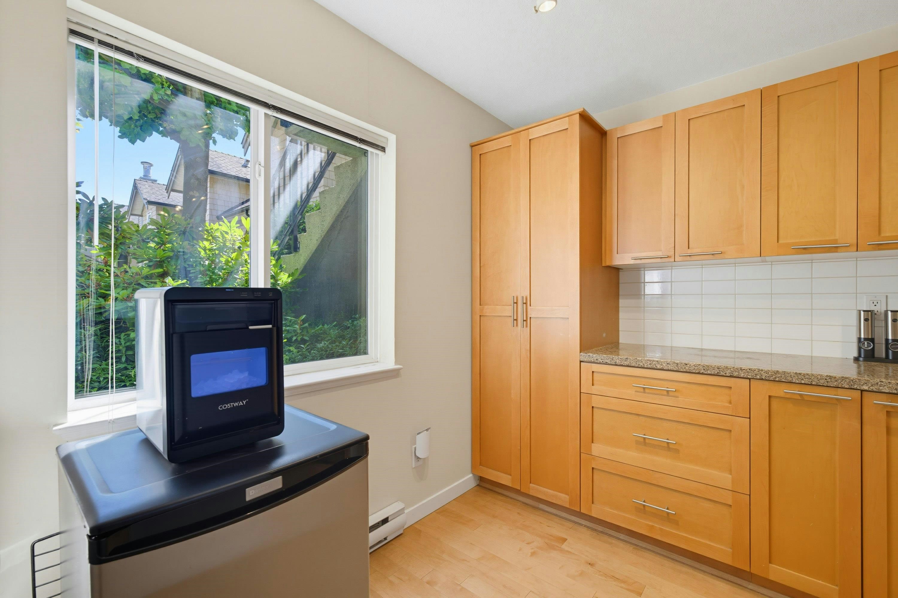 202-4238 Albert Street, Burnaby, BC, V5C 6T1 - 21