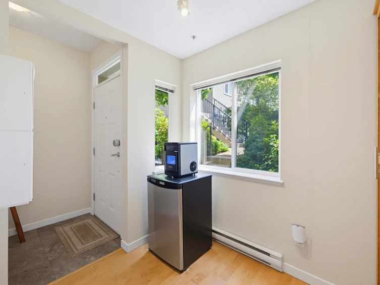 202-4238 Albert Street, Burnaby, BC, V5C 6T1 - 20