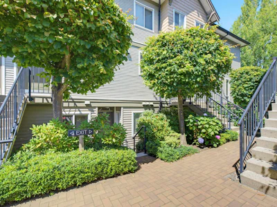 202-4238 Albert Street - 2