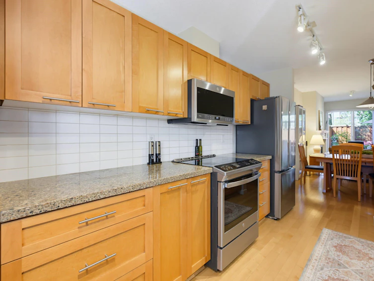 202-4238 Albert Street, Burnaby, BC, V5C 6T1 - 17