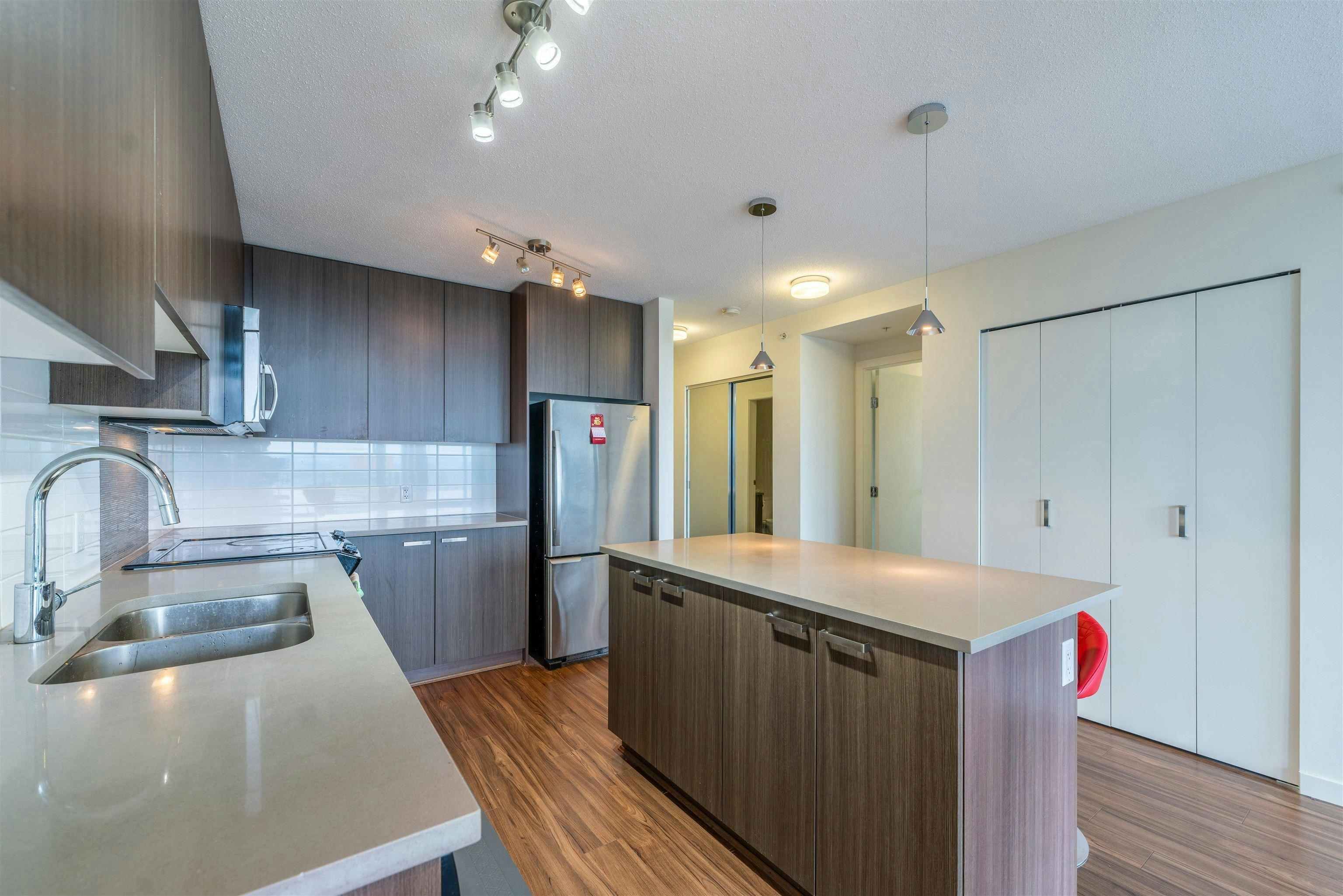 3502-13325 102a Avenue, Surrey, BC, V3T 0J5 - 4