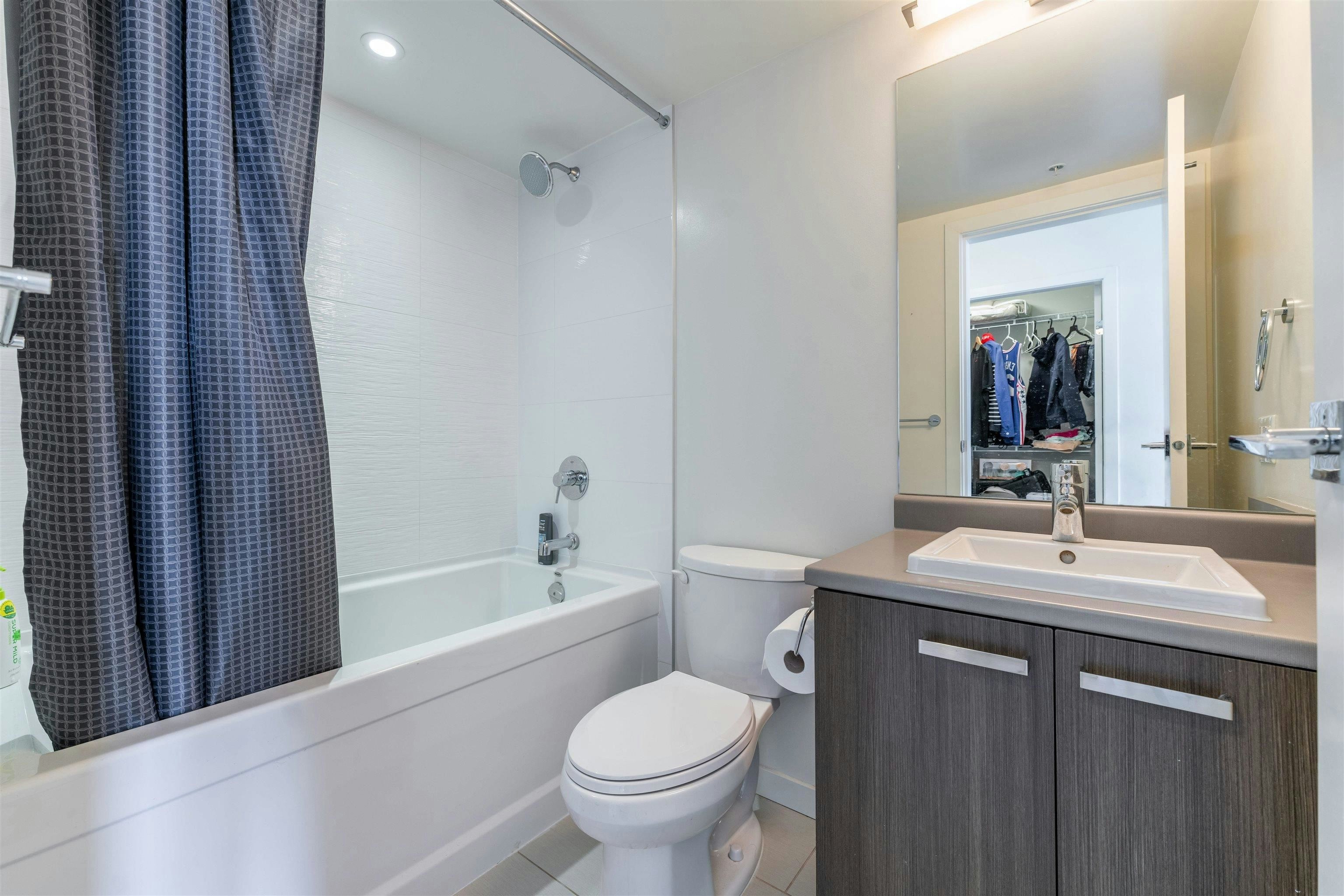 3502-13325 102a Avenue, Surrey, BC, V3T 0J5 - 15