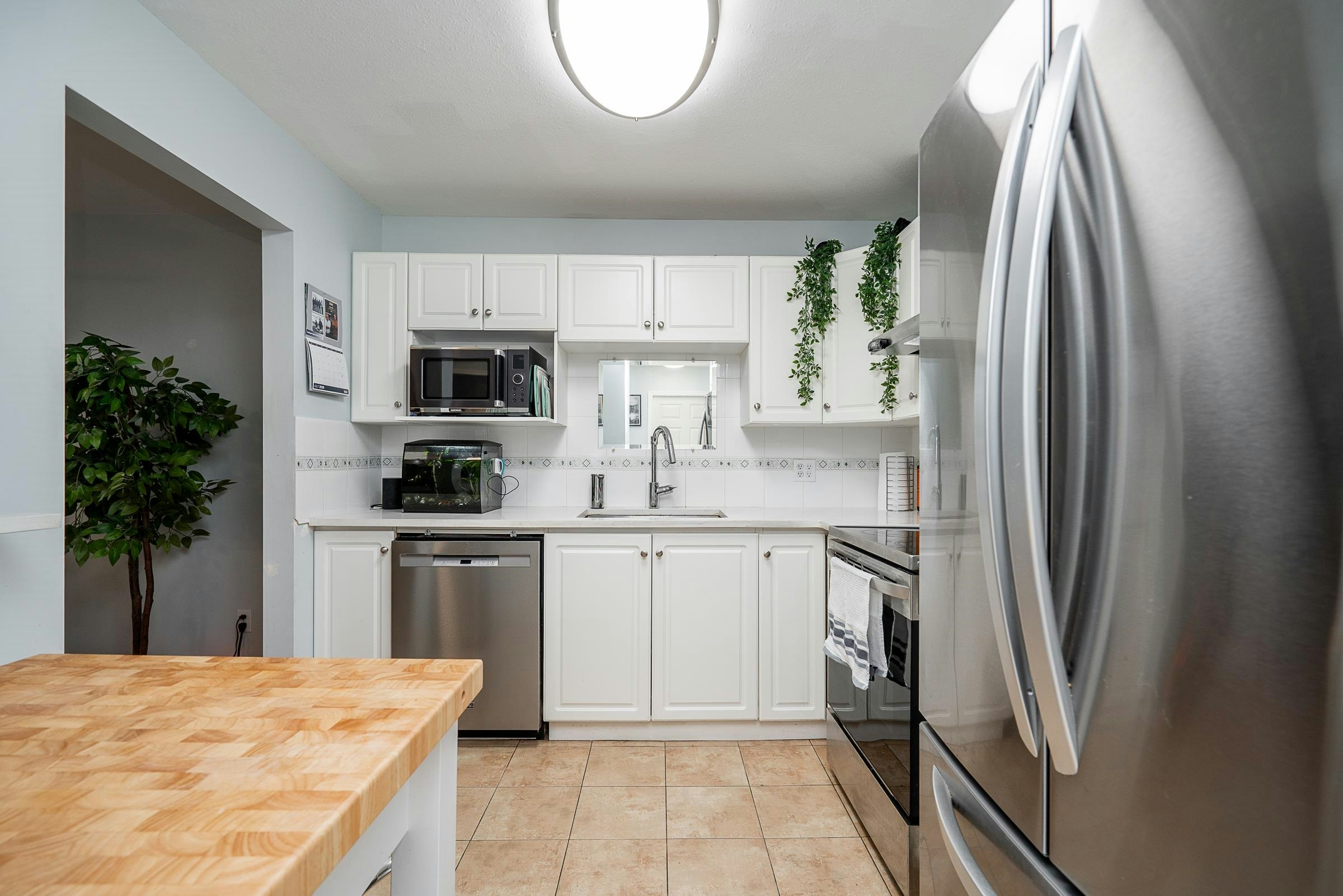 212-12733 72 Avenue - 3