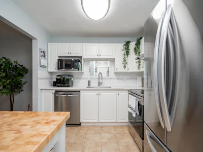 212-12733 72 Avenue - 3