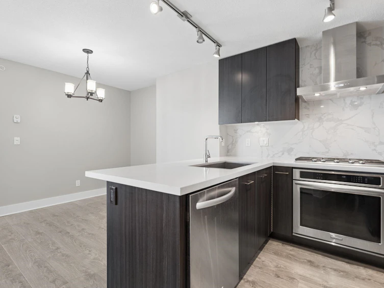 2806-4189 Halifax Street, Burnaby, BC, V5C 0H9 - 9