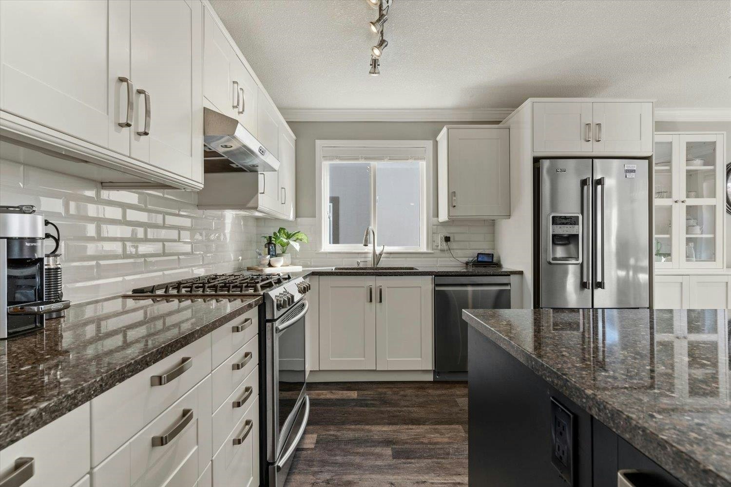 11-8590 Sunrise Drive, Chilliwack, BC, V2R 3Z4