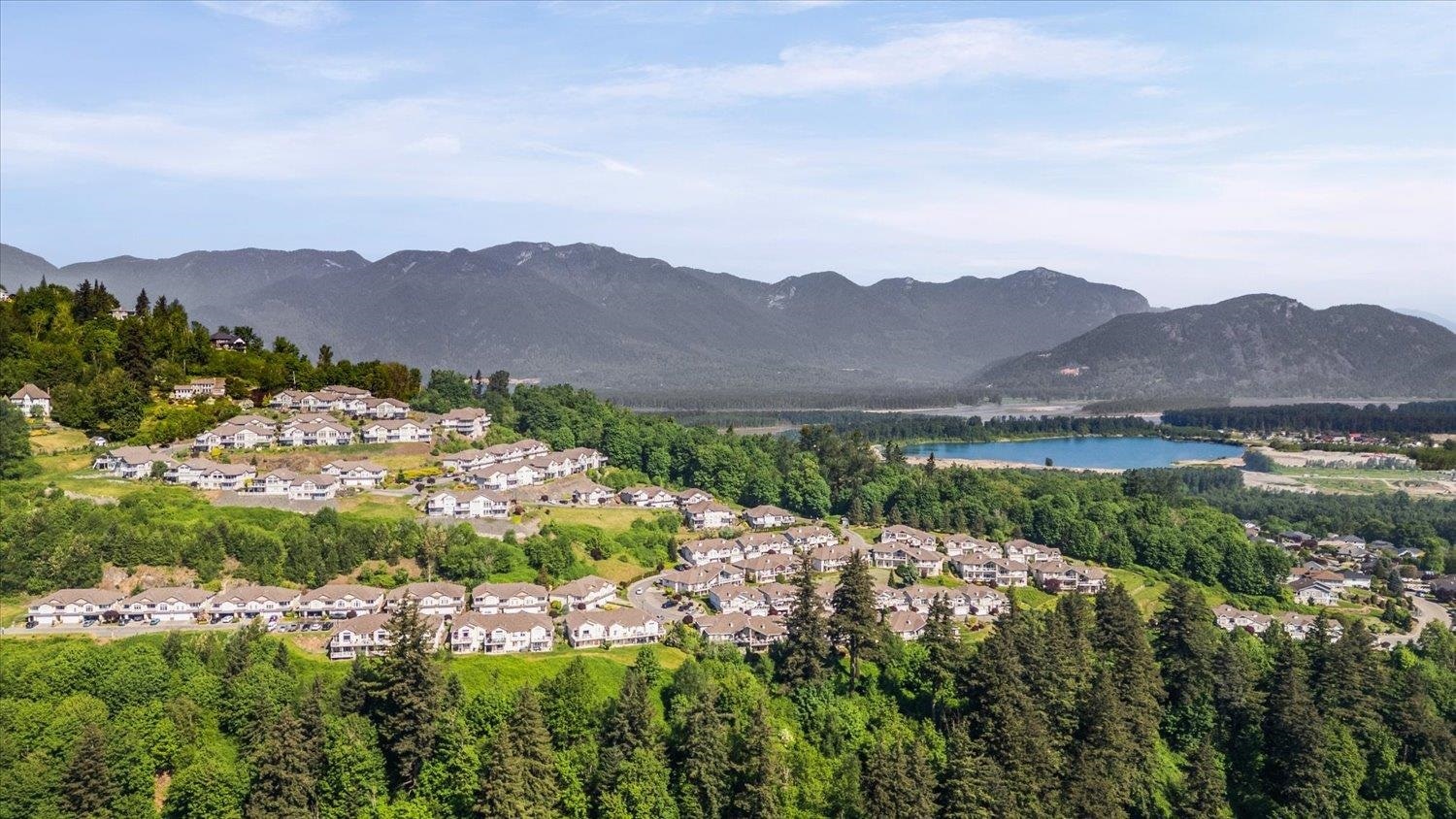 11-8590 Sunrise Drive, Chilliwack, BC, V2R 3Z4