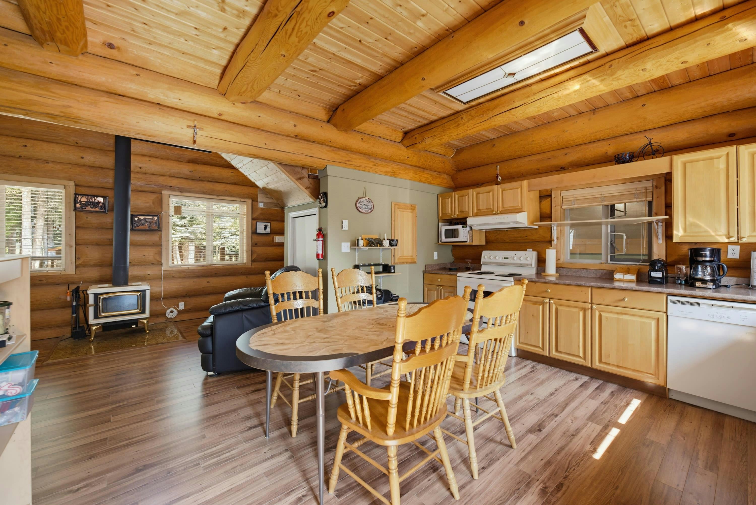71788 Meadow Road, Hope, BC, V0X 1L5 - 10